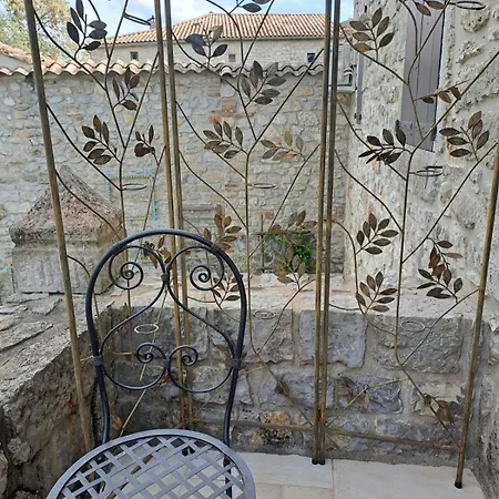 L Antre De Pierres - D'hotes Et Holiday home