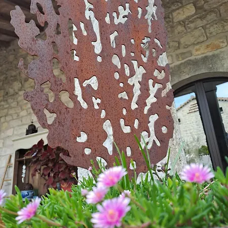 L Antre De Pierres - D'hotes Et Holiday home