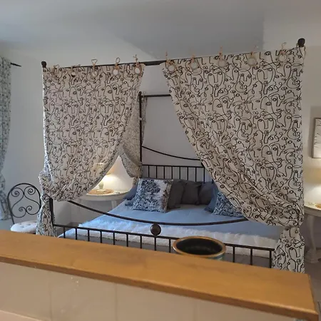 L Antre De Pierres - D'hotes Et *