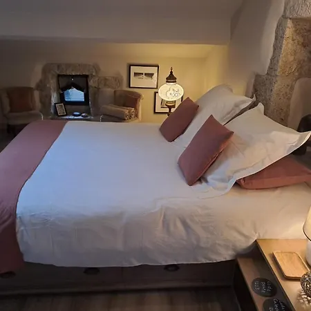 Holiday home L Antre De Pierres - D'hotes Et