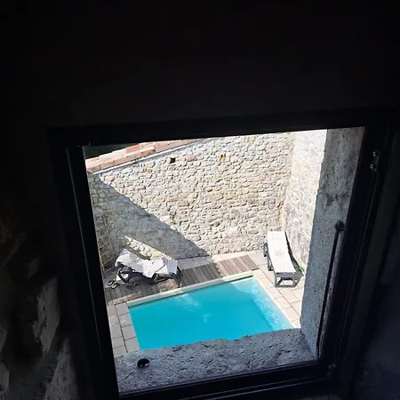 Holiday home L Antre De Pierres - D'hotes Et *